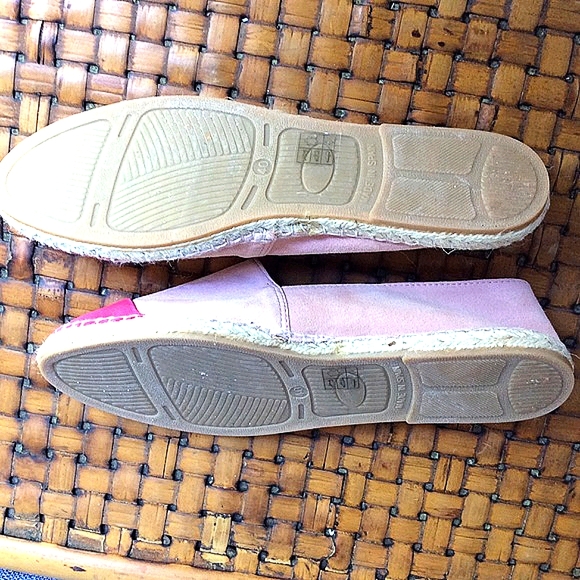 Two Tone Pink Suede and Leather Espadrilles NWOT - Picture 5 of 8